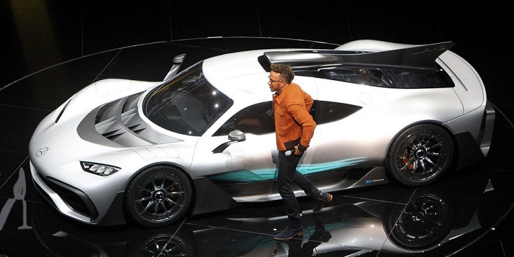 L'ultima meraviglia di Mercedes-Benz: AMG One