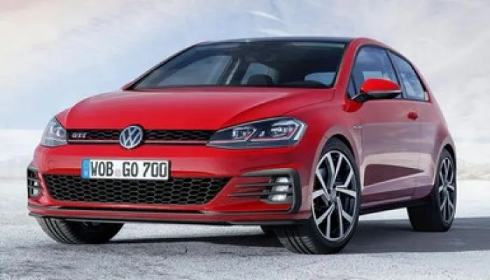Comparação de Carros Desportivos Pequenos VW Golf GTI vs Ford Focus ST