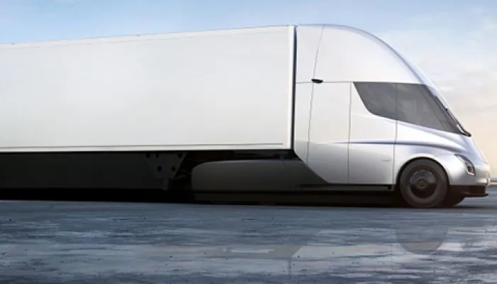 5 cose che dovresti sapere su Tesla Semi